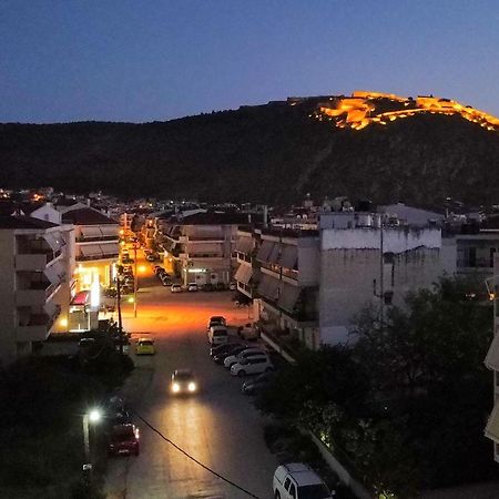 Living In Nafplio Urban Chic Apartments Экстерьер фото