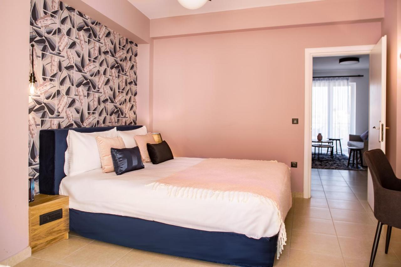 Living In Nafplio Urban Chic Apartments Экстерьер фото